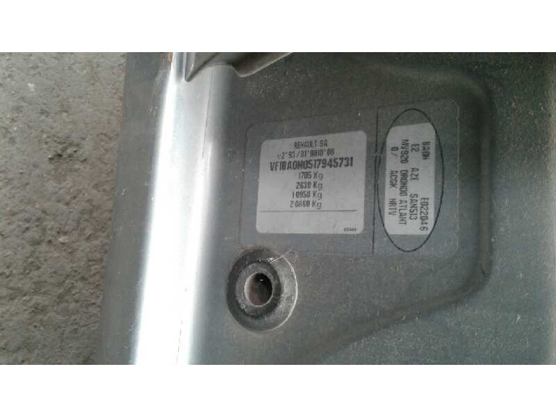 renault megane i berlina hatchback (ba0) del año 1998