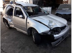 volkswagen golf iv berlina (1j1) del año 2001 2