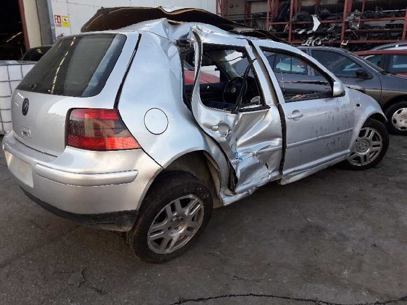 volkswagen golf iv berlina (1j1) del año 2001