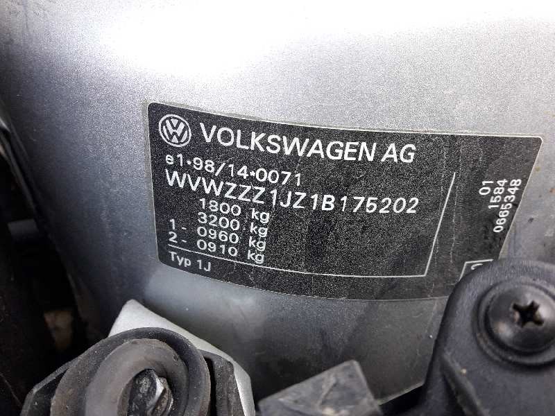 volkswagen golf iv berlina (1j1) del año 2001