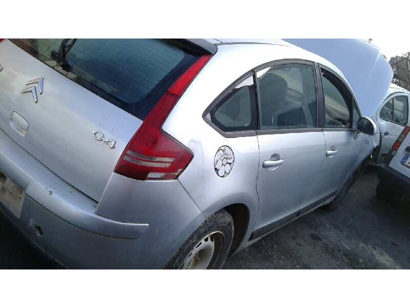 citroen c4 berlina del año 2005