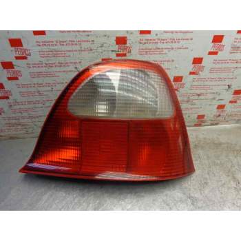 PILOTO TRASERO DERECHO XFB101000 