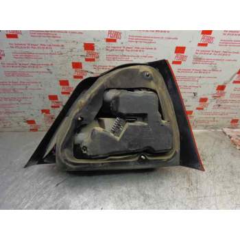 Recambio de piloto trasero izquierdo para mg serie 200 (rf) 216 si (5-ptas.) referencia OEM IAM 8102R021A02F00  