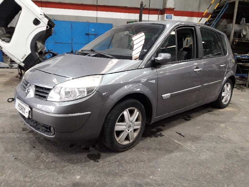 renault scenic ii del año 2004