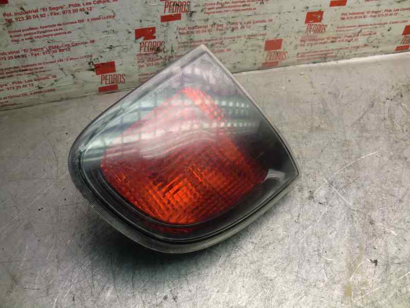 Recambio de piloto trasero central para daewoo lanos se referencia OEM IAM 415899L 96304649 