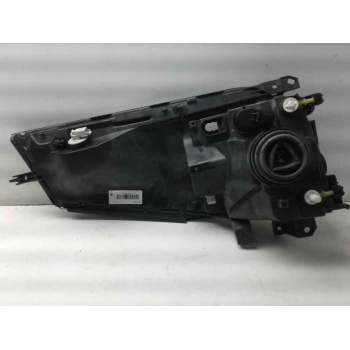 Recambio de faro derecho para renault maxity referencia OEM IAM 89317221 26010MB50A 