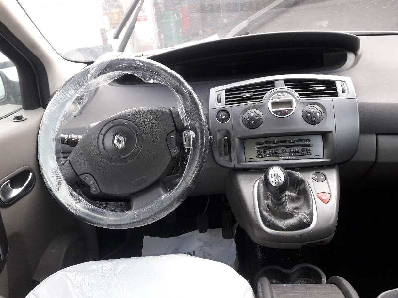 renault scenic ii del año 2005
