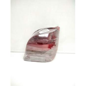 Recambio de piloto trasero derecho para ford fiesta berl./courier surf referencia OEM IAM 89FG13A602  