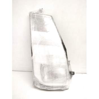Recambio de faro derecho para renault maxity referencia OEM IAM 89317201 26010MB40A 