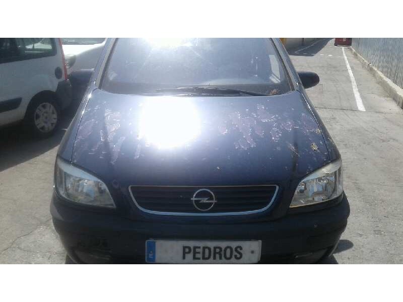 opel zafira a del año 2000