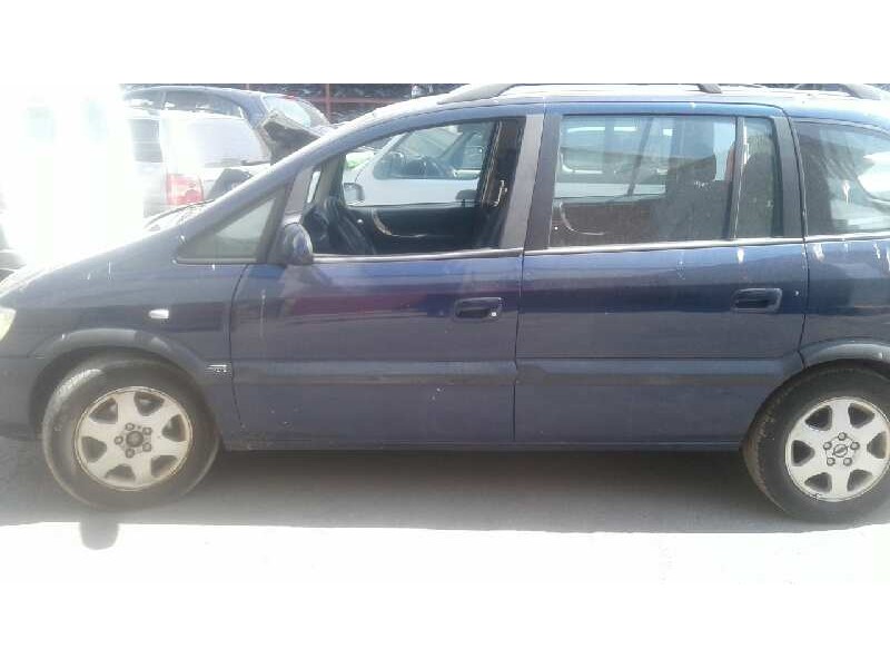 opel zafira a del año 2000