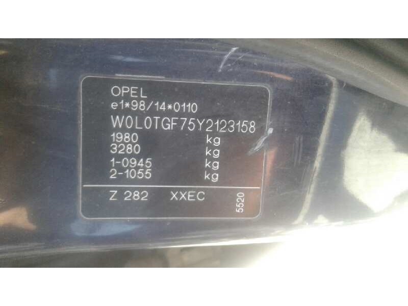 opel zafira a del año 2000