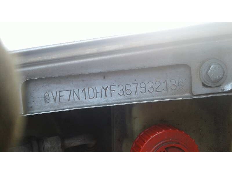 citroen xsara berlina del año 1999