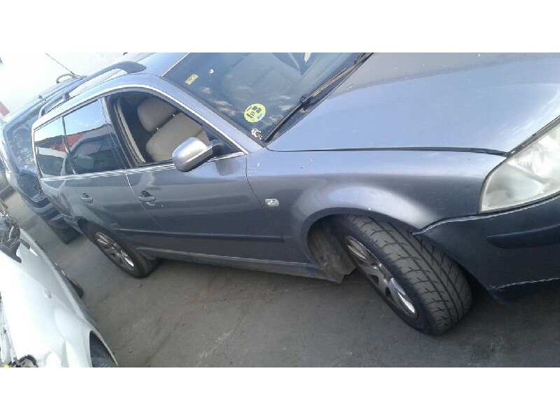 volkswagen passat variant (3b6) del año 2003