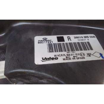 Recambio de faro derecho para renault maxity referencia OEM IAM 89317221 26010MB50A 