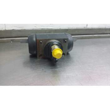 Recambio de bombin freno para nissan trade 3.0 diesel referencia OEM IAM 108 IZUZU 