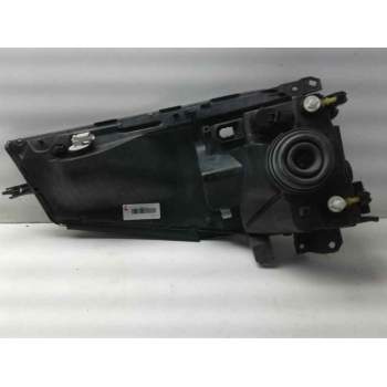 Recambio de faro derecho para renault maxity referencia OEM IAM 89317221 26010MB50A 