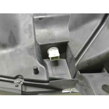 Recambio de faro derecho para renault maxity referencia OEM IAM 89317221 26010MB50A 