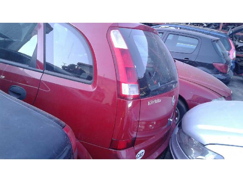 opel meriva del año 2004