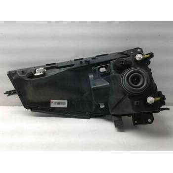 Recambio de faro derecho para renault maxity referencia OEM IAM 89317221 26010MB50A 