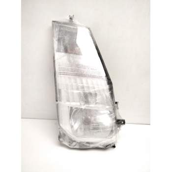 Recambio de faro derecho para renault maxity referencia OEM IAM 89317221 26010MB50A 
