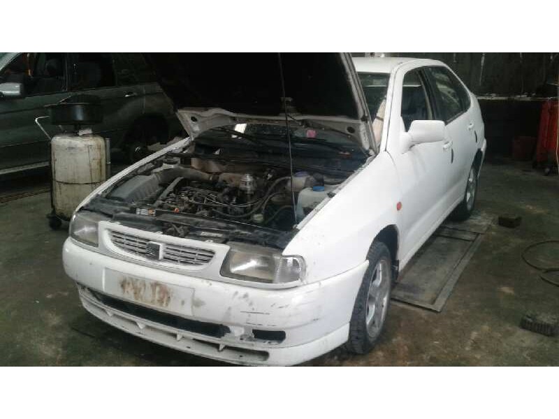 seat cordoba berlina (6k2) del año 1997