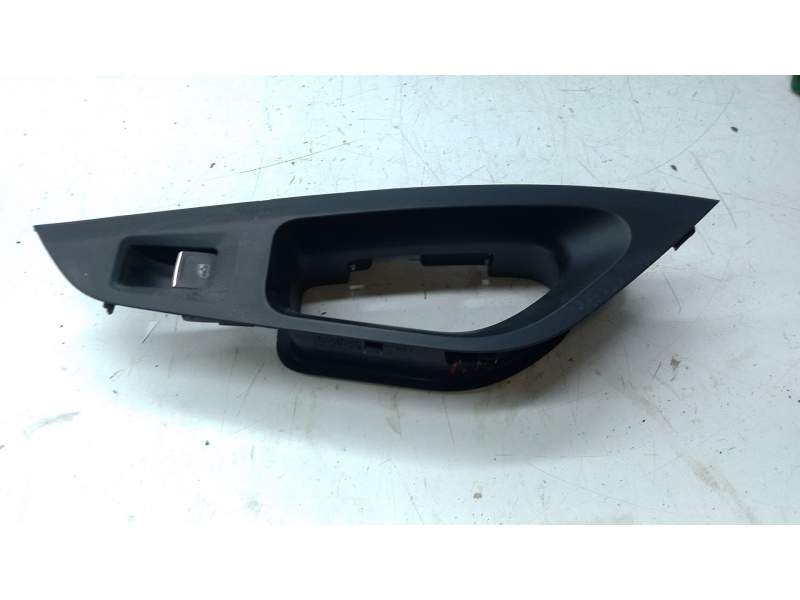 Recambio de mando elevalunas trasero derecho para seat leon (5f1) 1.5 tsi referencia OEM IAM 5G0959855S  