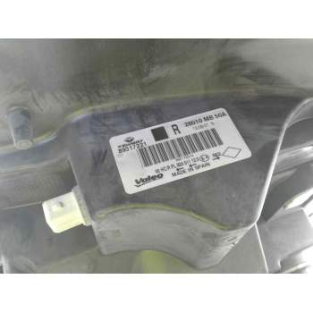 Recambio de faro derecho para renault maxity referencia OEM IAM 89317221 26010MB50A 