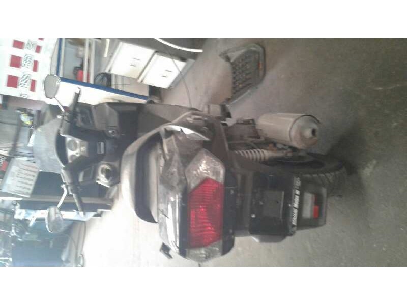 daelim s2 125 del año 2005