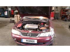 opel vectra b berlina del año 2001