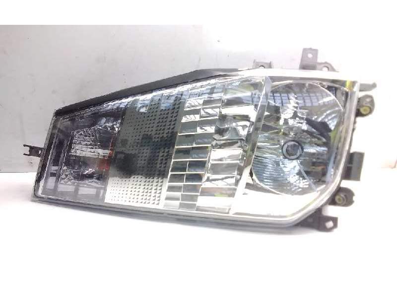 Recambio de faro derecho para renault maxity referencia OEM IAM 89317221 56010MB50A 