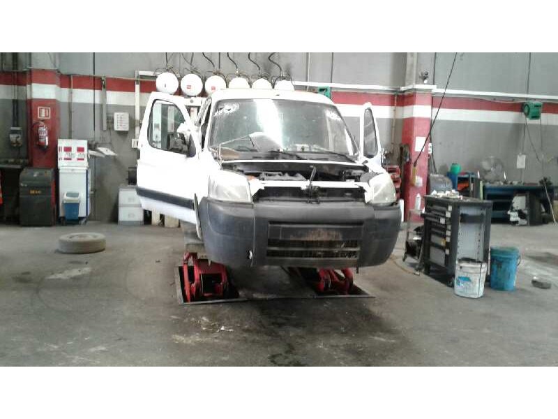 peugeot partner (s2) del año 2004