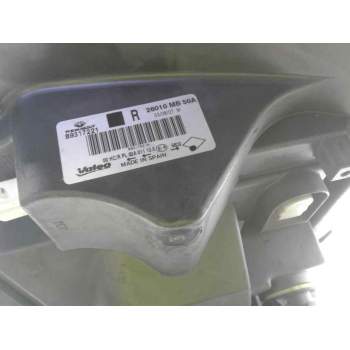 Recambio de faro derecho para renault maxity referencia OEM IAM 89317221 26010MB50A 