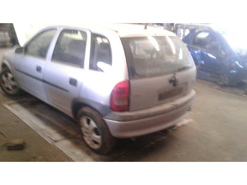 opel corsa b del año 1999