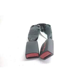 Recambio de enganche cinturon trasero derecho para ford ranger (tke) doppelkabine 4x4 wildtrak referencia OEM IAM AB3926611C72AB