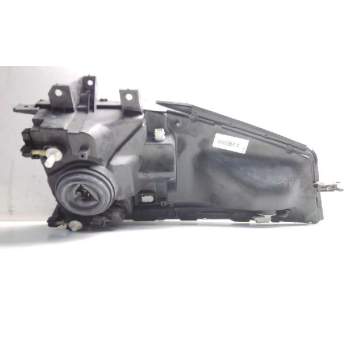 Recambio de faro derecho para renault maxity referencia OEM IAM 89317221 26010MH50A 