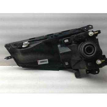 Recambio de faro derecho para renault maxity referencia OEM IAM 89317201 26010MB40A 