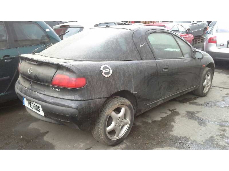 opel tigra del año 1995