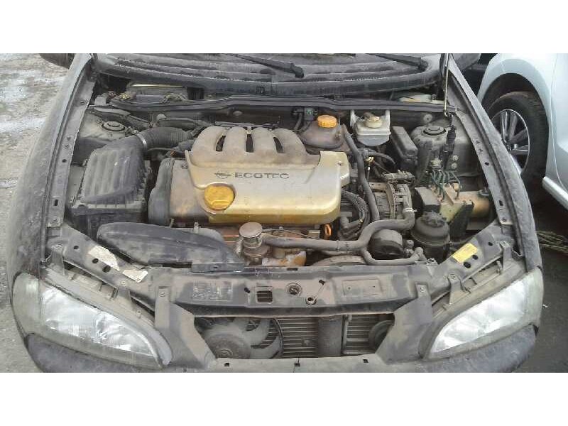 opel tigra del año 1995