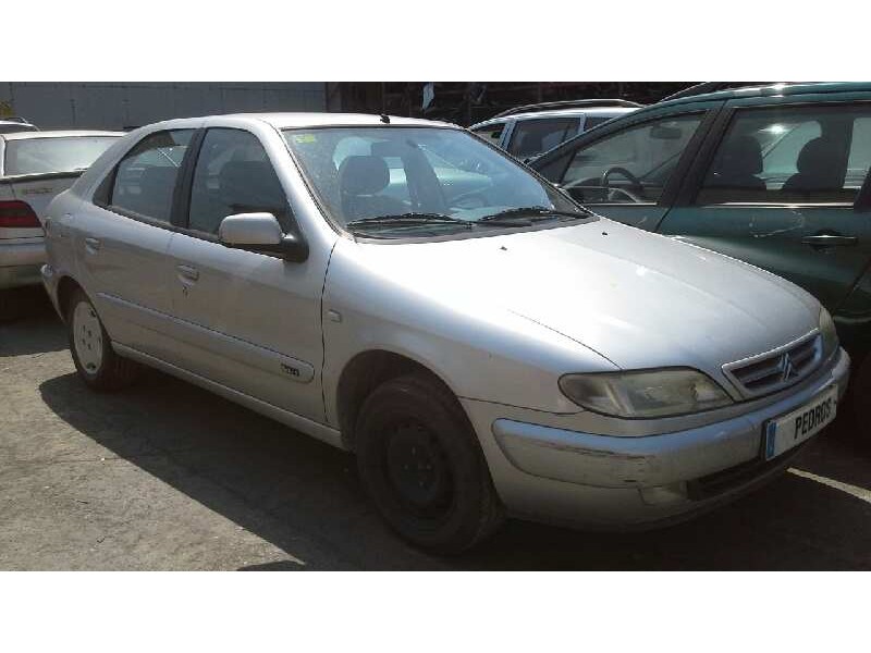 citroen xsara berlina del año 1999