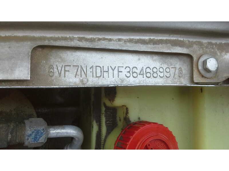 citroen xsara berlina del año 1999