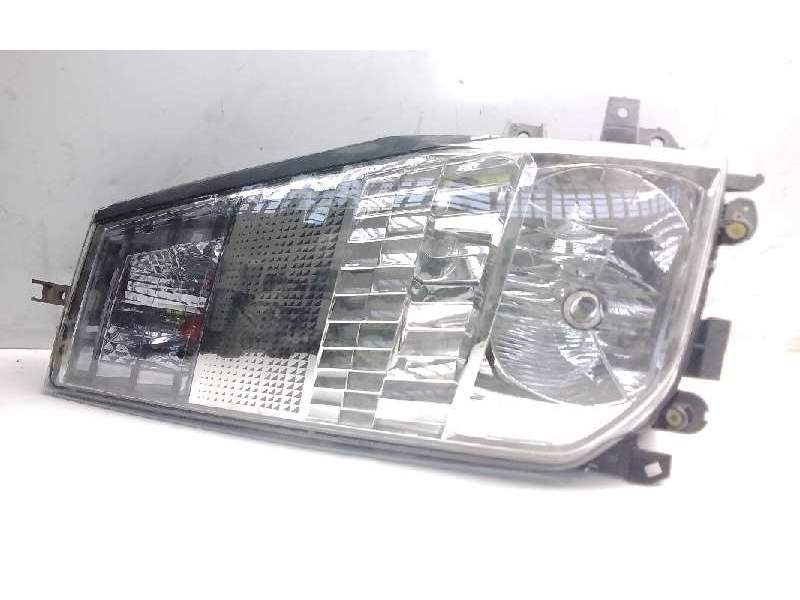 Recambio de faro derecho para renault maxity referencia OEM IAM 89317221  