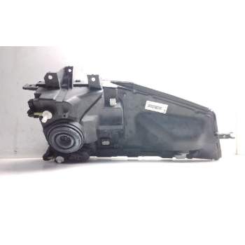 Recambio de faro derecho para renault maxity referencia OEM IAM 89317221 26010MB50A 