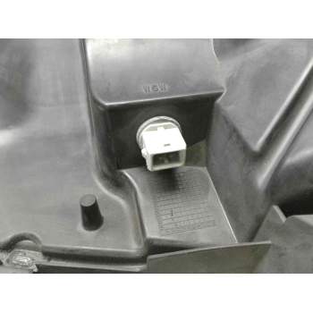 Recambio de faro derecho para renault maxity referencia OEM IAM 89317221 26010MB50A 