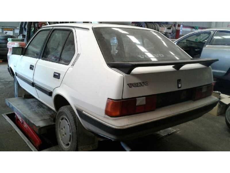 volvo serie 340 del año 1990