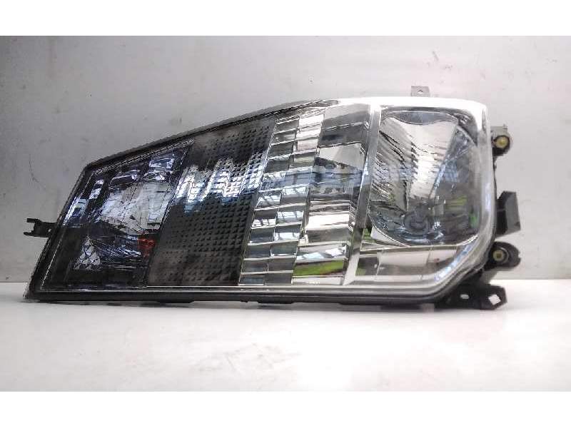 Recambio de faro derecho para renault maxity referencia OEM IAM 89317201 26010MB40A 