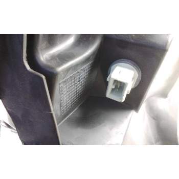 Recambio de faro derecho para renault maxity referencia OEM IAM 89317201 26010MB40A 
