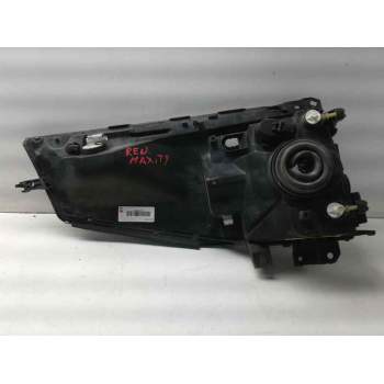 Recambio de faro derecho para renault maxity referencia OEM IAM 89317221 26010MB50A 