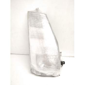 Recambio de faro derecho para renault maxity referencia OEM IAM 89317221 26010MB50A 