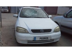 opel astra g berlina del año 2001 2